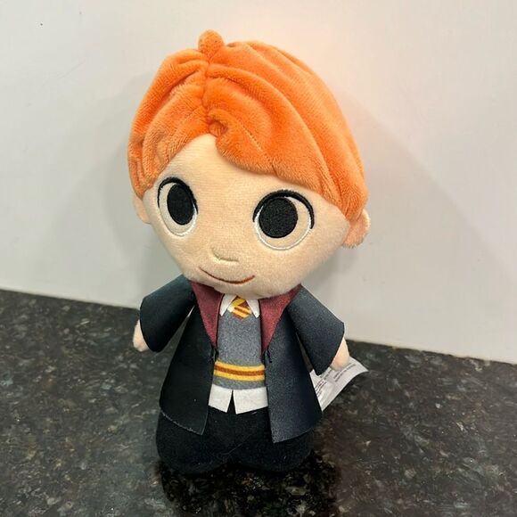 Ron-Harry Potter 8” Plush  Warner Brother 2017 Made In Vietnam - Picture 1 of 8